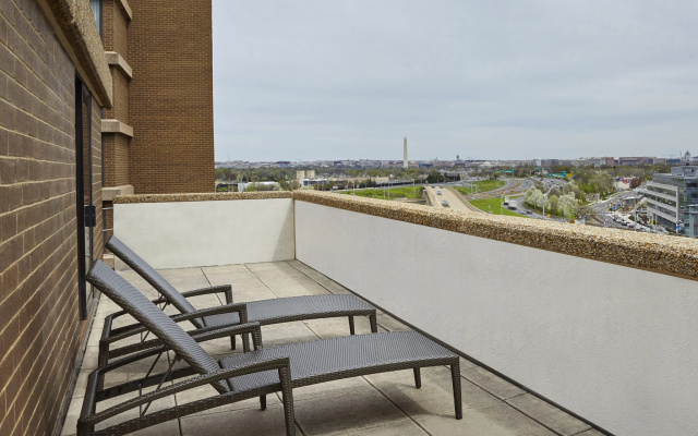 1 Bedroom Double Suite with balcony