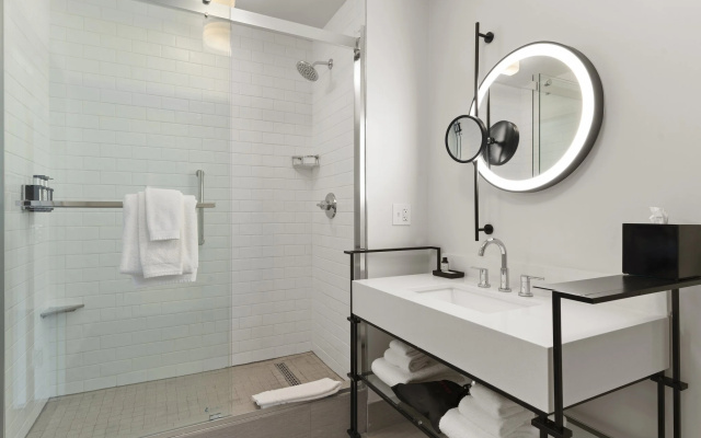 Double Suite