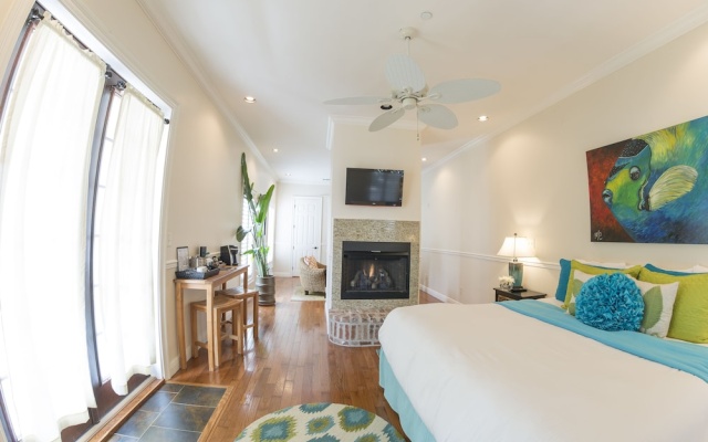 Deluxe Double Suite with balcony