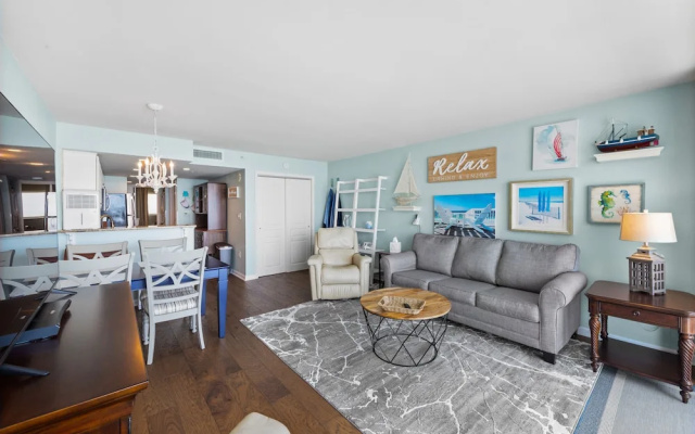 1 Bedroom Luxury room with balcony and with ocean view