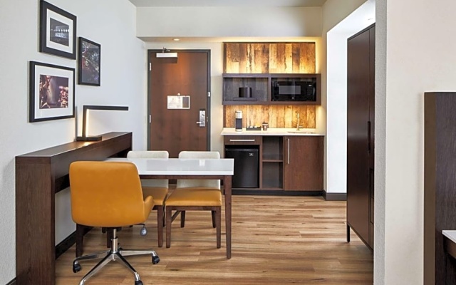 Double Studio Suite