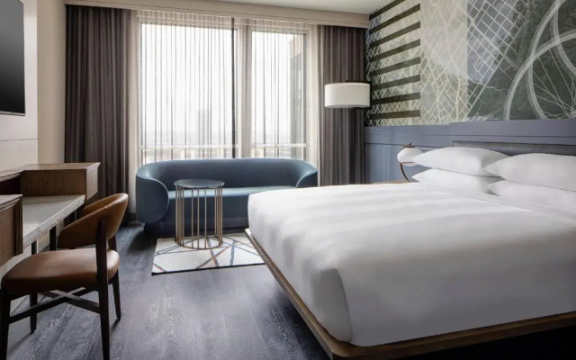 M Club Lounge Access Double room City View
