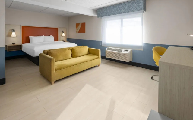 Deluxe Suite