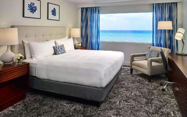 Superior Deluxe Double room with ocean view
