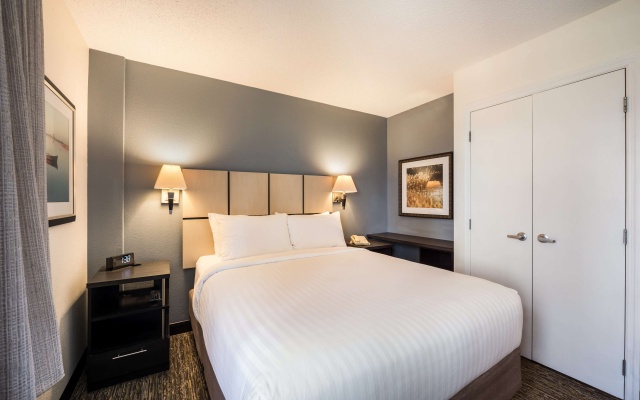 1 Bedroom Double Suite