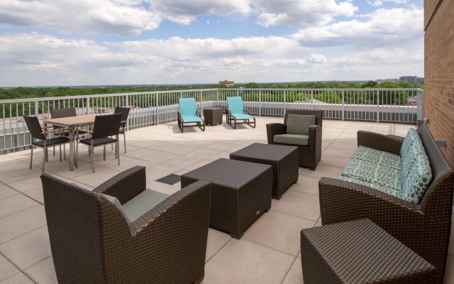 Executive Double Suite with city view