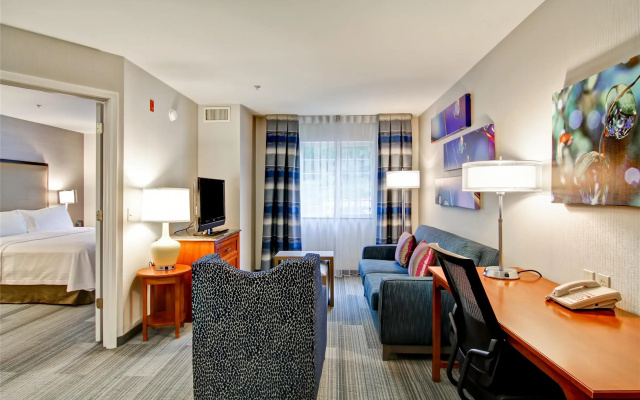 1 Bedroom Suite