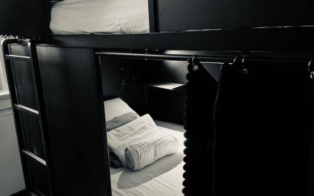 Bed in Dorm (male dorm)