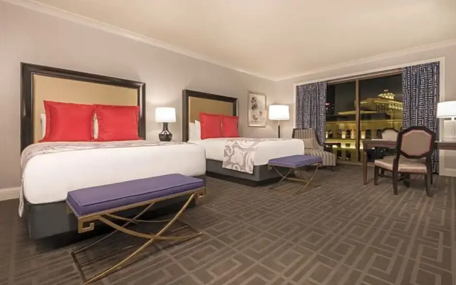 Palace Quadruple room