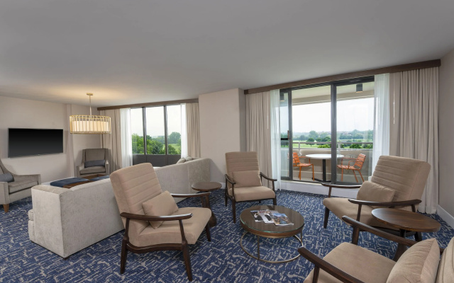 1 Bedroom Deluxe Suite
