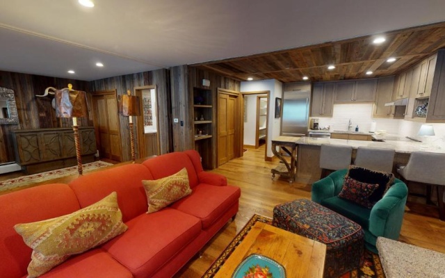 2 Bedrooms Suite