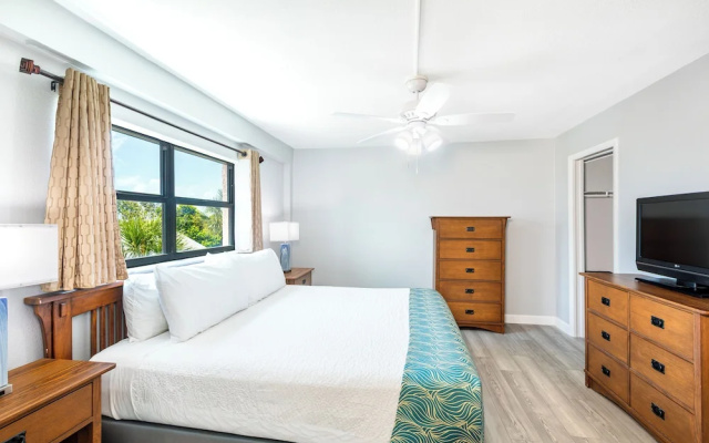 2 Bedrooms Standard room with balcony and with bay view