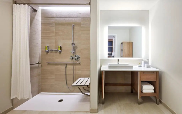Double Suite
