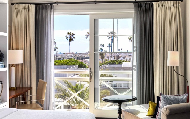 Standard Double room with ocean view