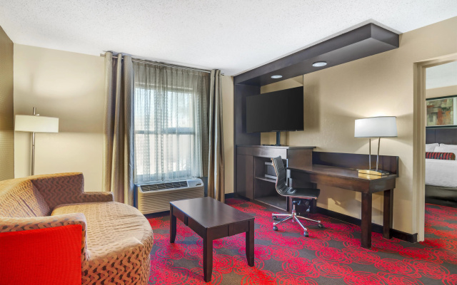 Double Suite