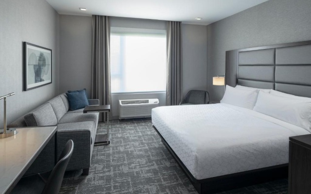 Double Suite with water view