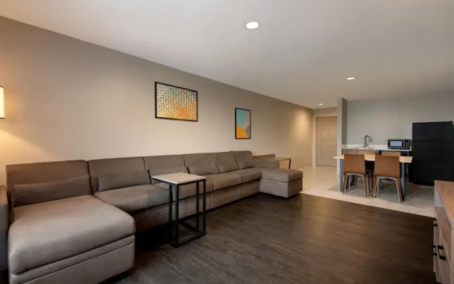 Suite