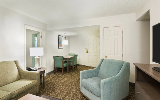2 Bedrooms Suite
