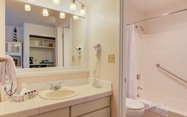 Standard Double room with balcony and with land view