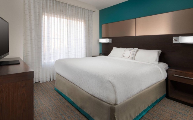 2 Bedrooms Suite