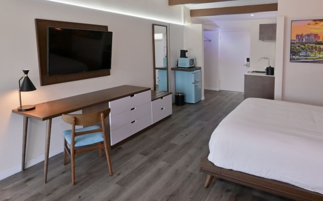 Premium Double room with balcony and with view
