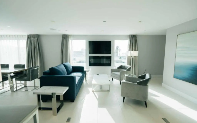 Executive Suite