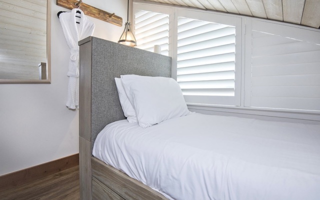 Standard room with balcony