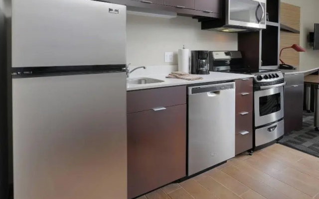 Quadruple Suite