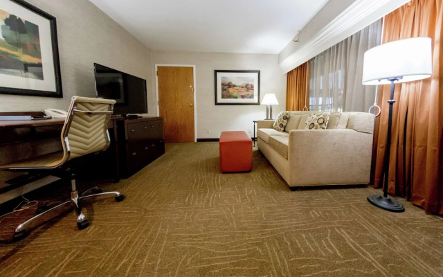 Premier room