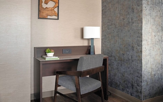 1 Bedroom Executive Double Suite