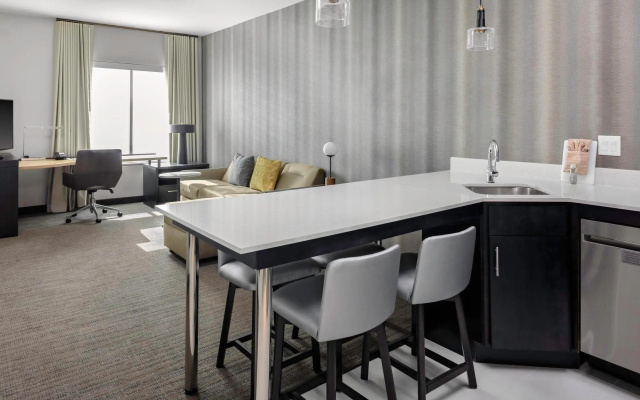 1 Bedroom Double Suite