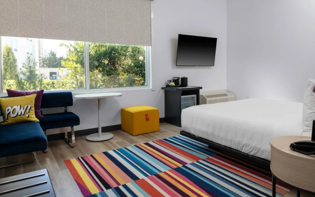 Standard Double room with lake view