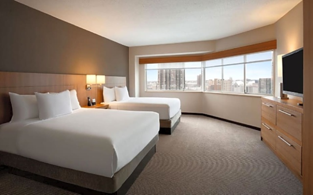 1 Bedroom Quadruple Suite
