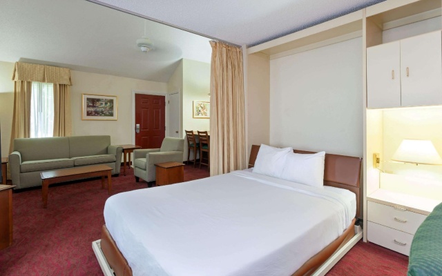 Double Suite