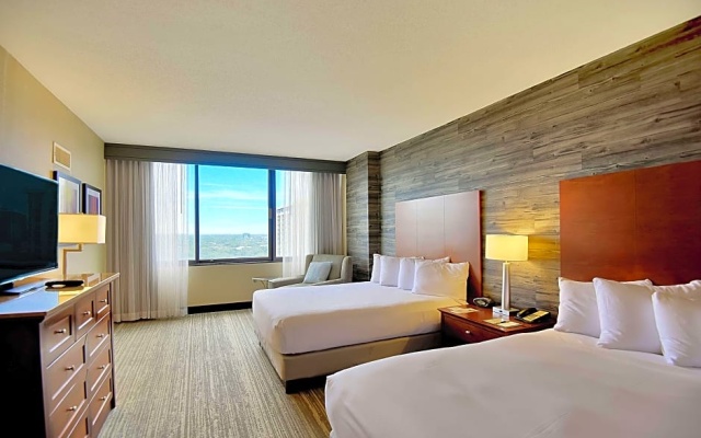 Accessible Quadruple Suite