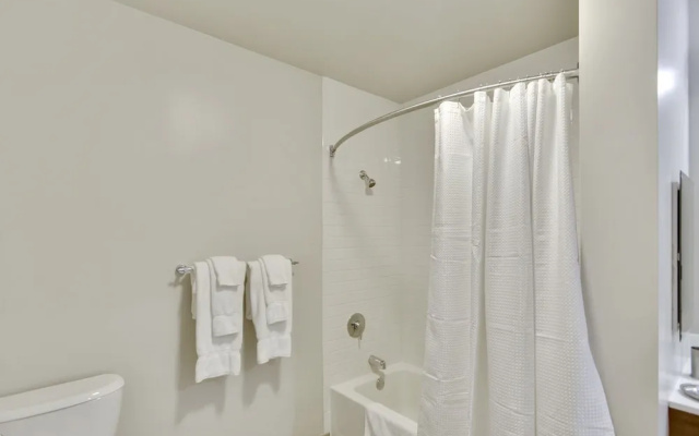 2 Bedrooms Standard Apartment
