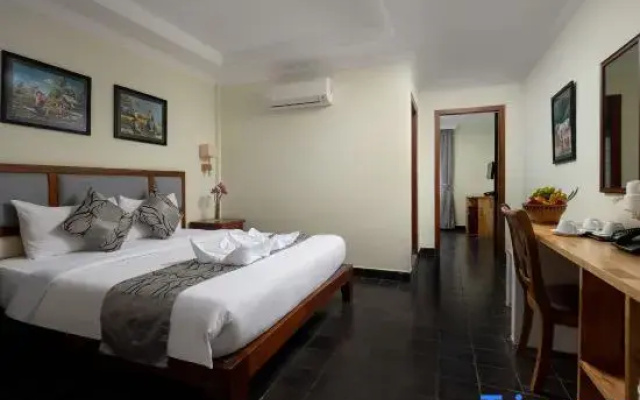 Deluxe Twin Family room with balcony