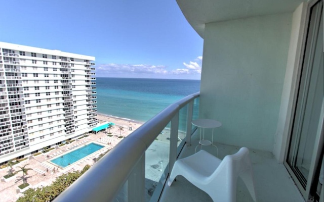1 Bedroom Presidential Apartment with ocean view