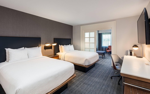 2 Bedrooms Sextuple Family Suite