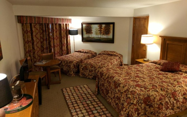 Deluxe Quadruple room
