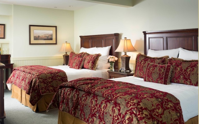 Grand Quadruple Suite with balcony