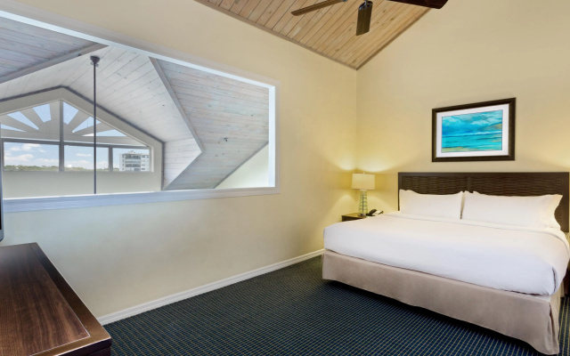 1 Bedroom Double Suite with harbour view