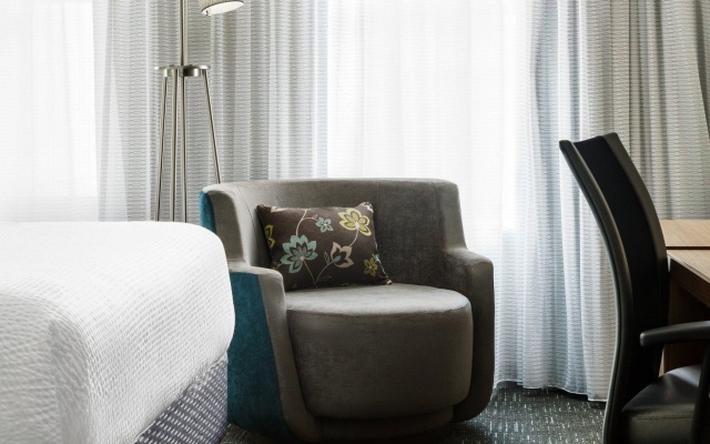 Double room with city view