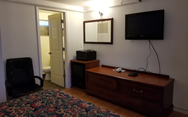 Economy room