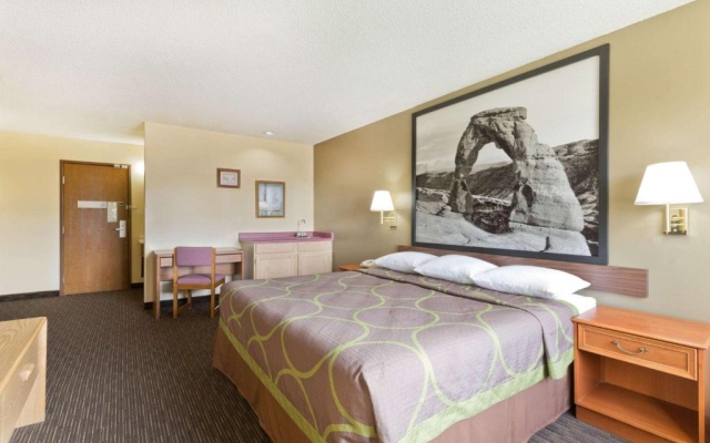 1 Bedroom Suite