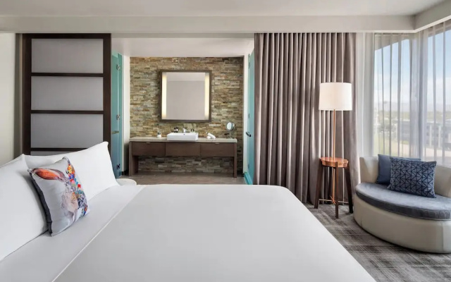 Superior Double room with balcony and with garden view