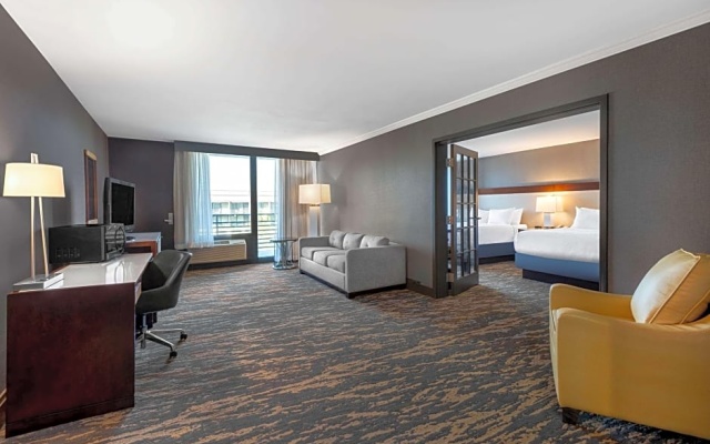 Quadruple Suite