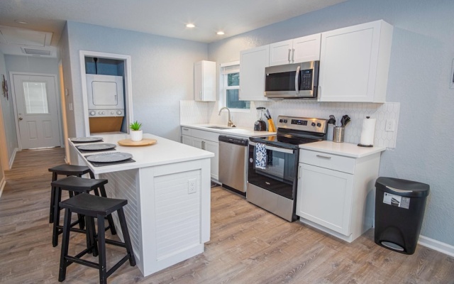 3 Bedrooms Cottage