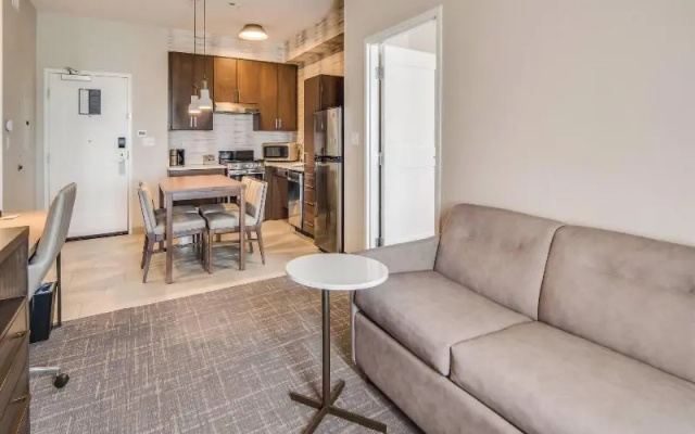 Quadruple Suite