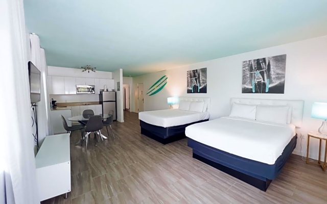 1 Bedroom Sextuple Suite